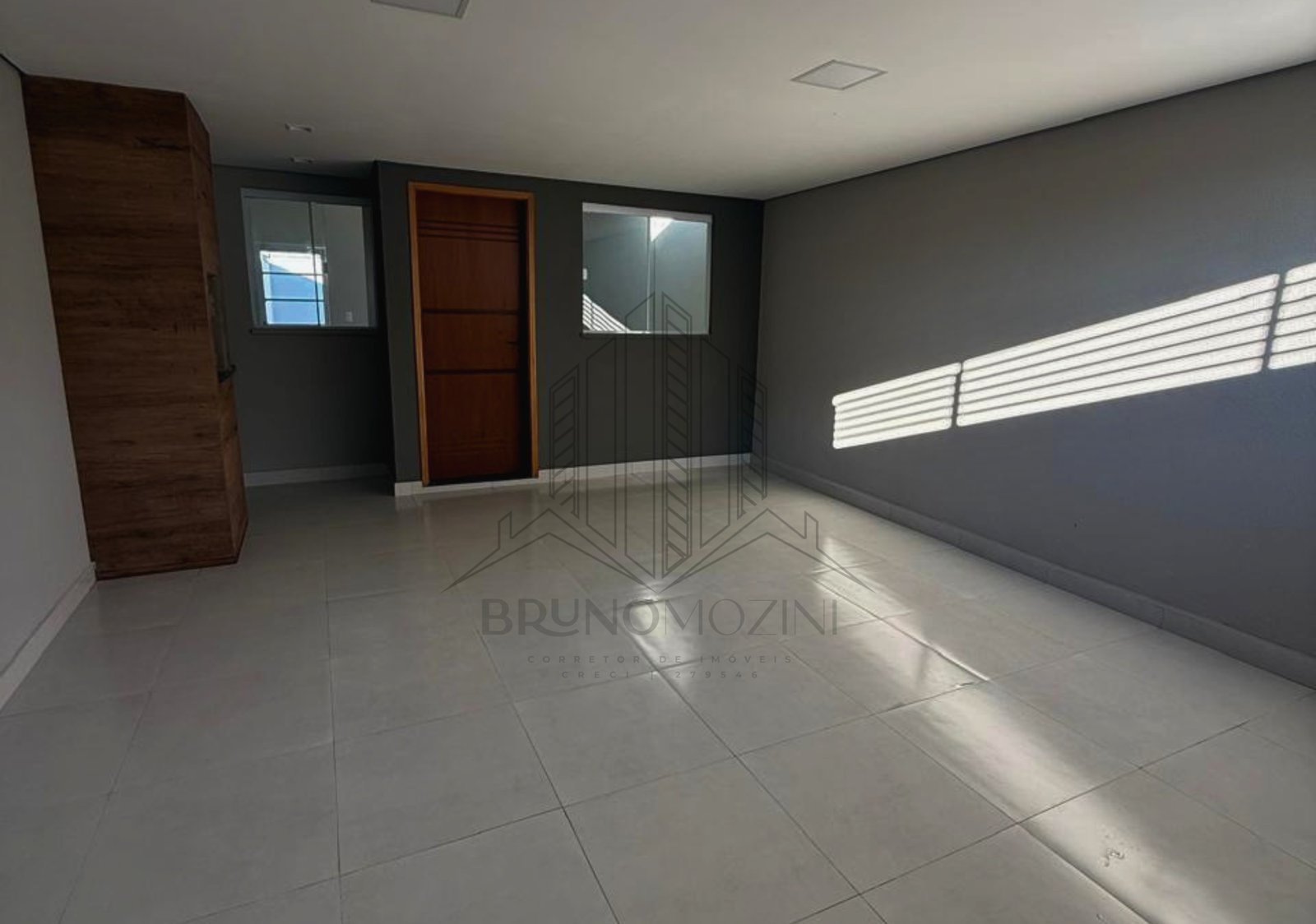 Foto 2 de CASA À VENDA COM 2 DORMITÓRIOS NO BAIRRO PALMITAL – MARÍLIA/SP