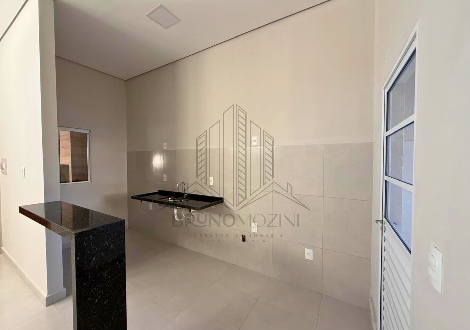 Foto 5 de CASA À VENDA COM 2 DORMITÓRIOS NO BAIRRO PALMITAL – MARÍLIA/SP